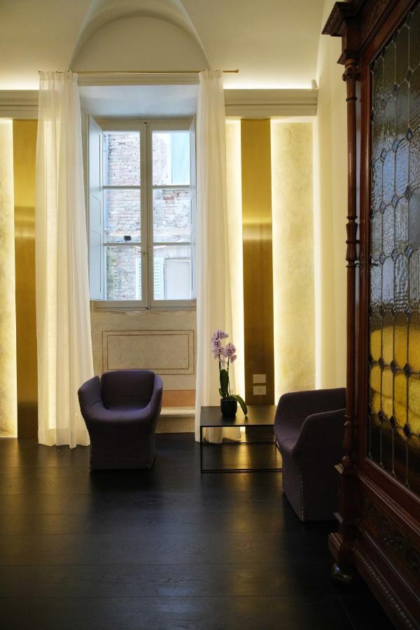 Palazzo Giusti Suites And Spa Urbino Eksteriør bilde